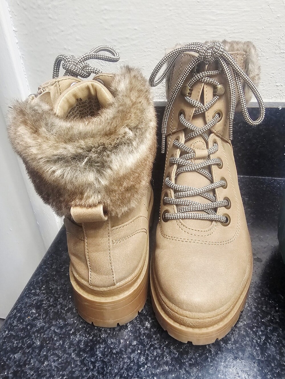 Women’s Tan Faux-Fur Lined Lace-Up Winter Boots